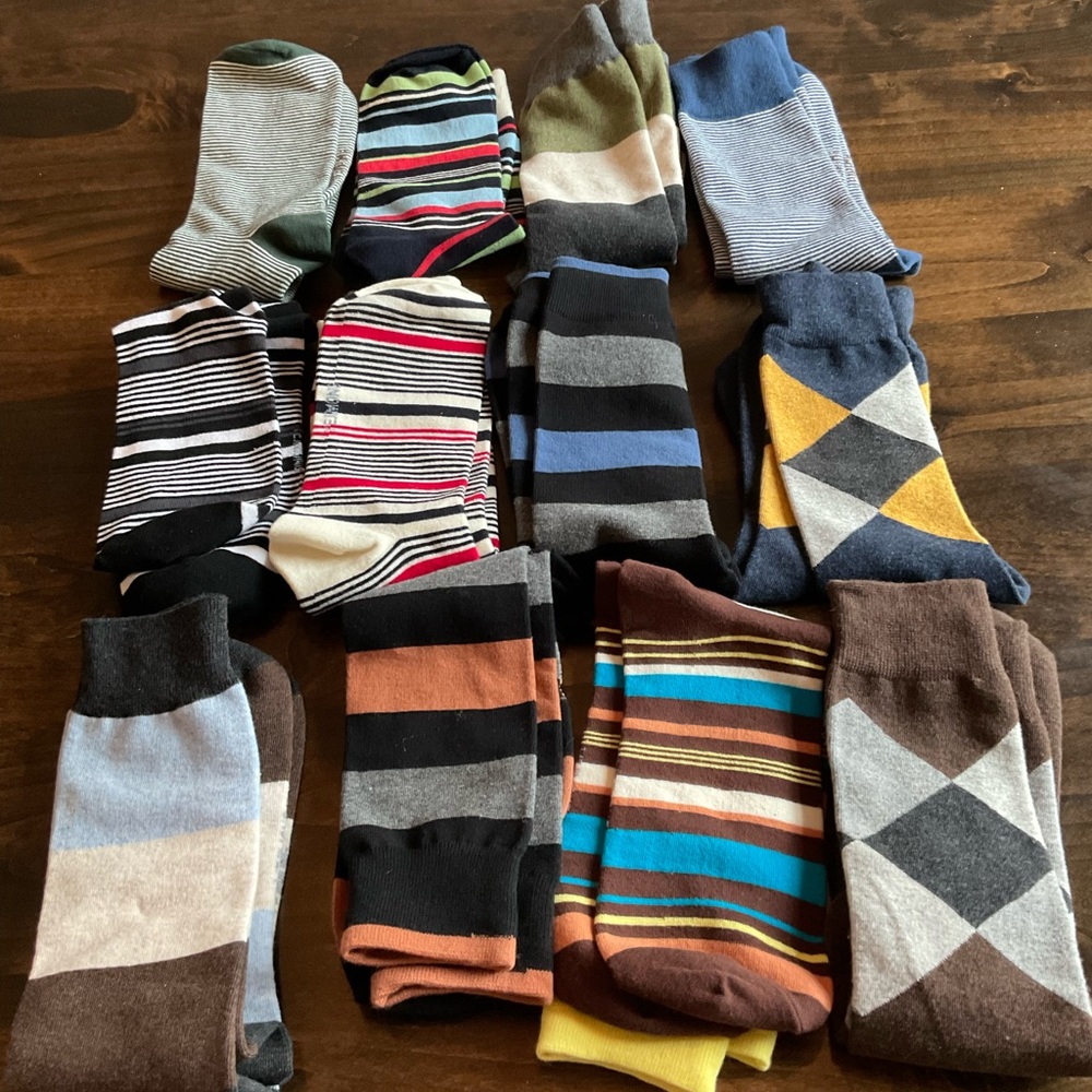 12 pairs men’s socks multi colored